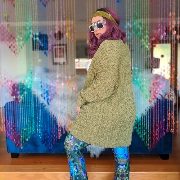 Cozy Popcorn Cardigan Sweater - Sage - Picture 5 of 6